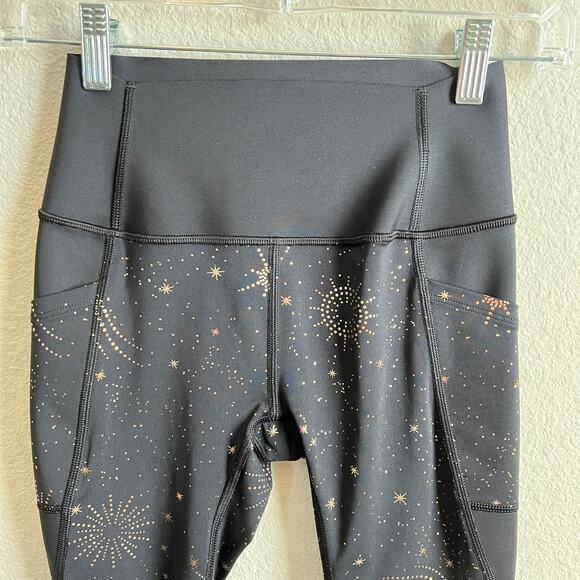Gap Fit High Rise Black Star Galaxy Print Leggings Women's XS Petite Pockets - Picture 2 of 7